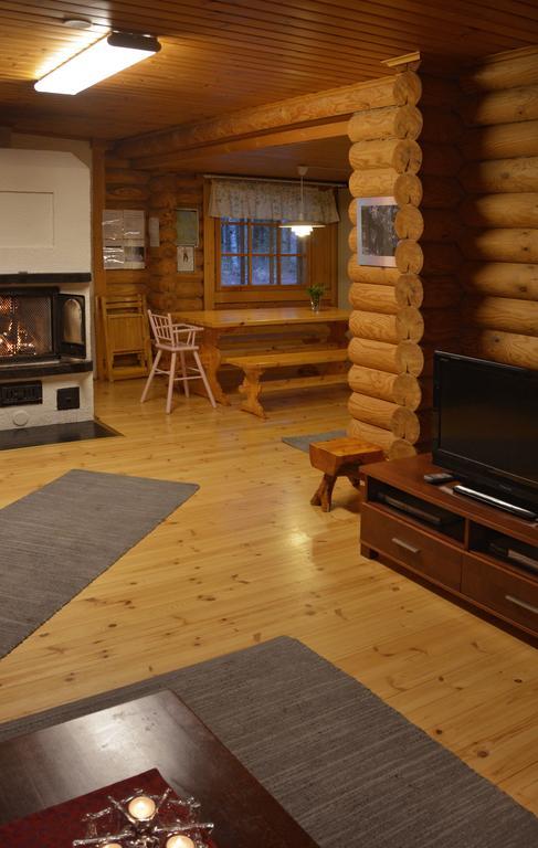 Lomapesae Cottages Pertunmaa 객실 사진