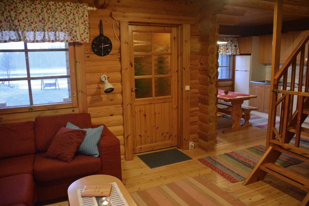 Lomapesae Cottages Pertunmaa 객실 사진