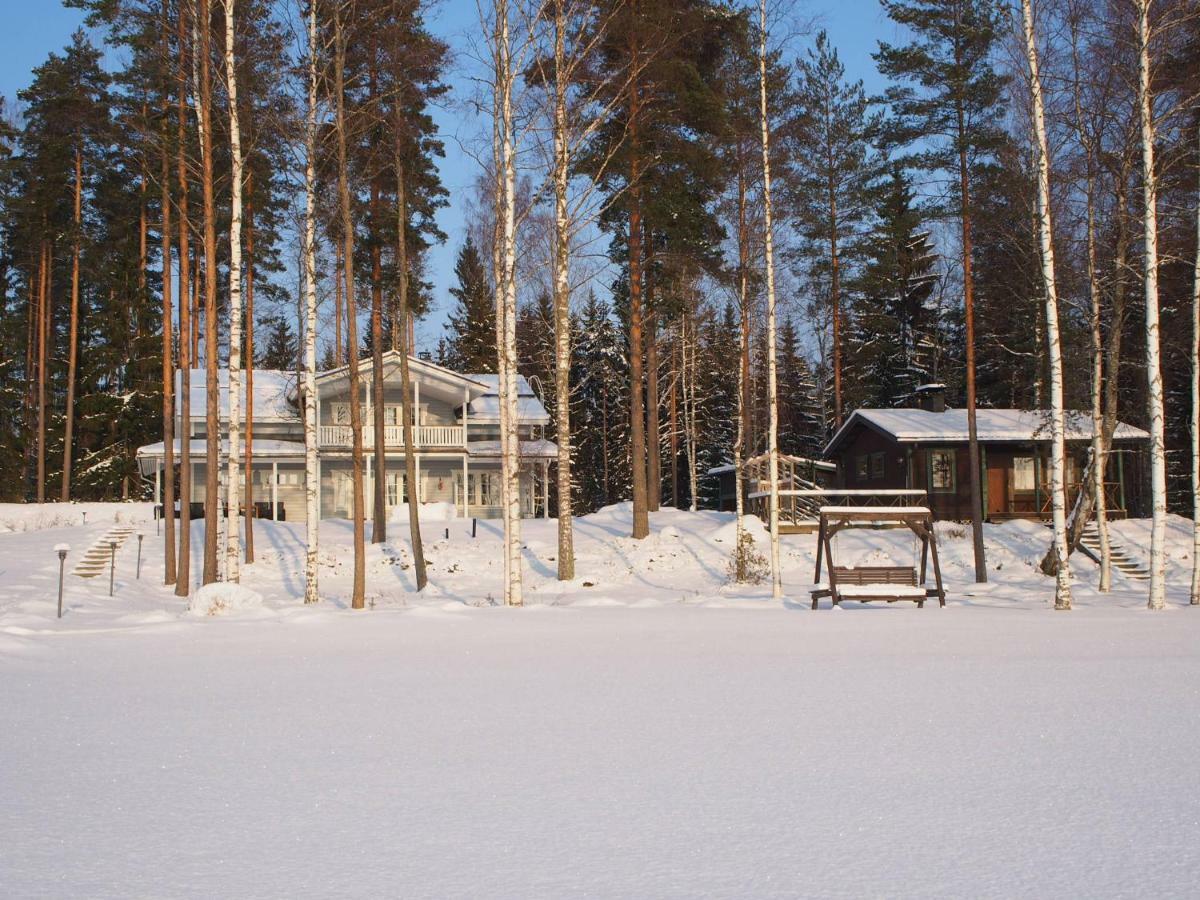 Lomapesae Cottages Pertunmaa 외부 사진